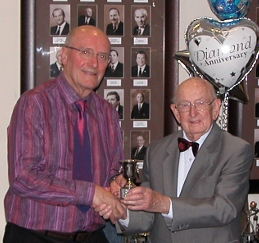 Ian receives the Currie Cup from Bernard